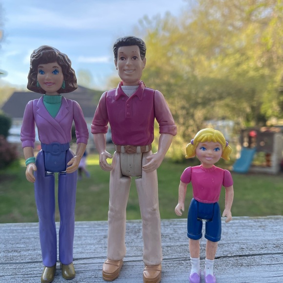 Vintage playskool dollhouse people figures rare! Family dolls